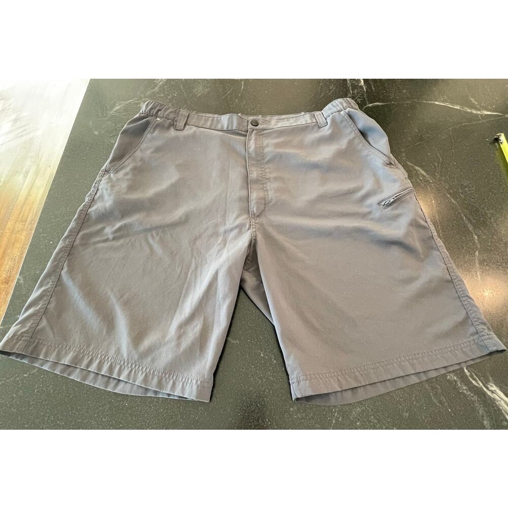 Wrangler Men's gray outdoors hiking fishing shorts 42